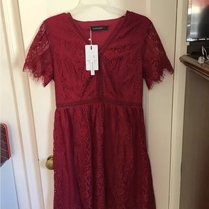 MEROKEETY Women’s V-Neck Lace Dress; new, never worn